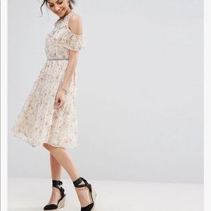 Boohoo Floral Dress with Ladder Inserts. NWOT